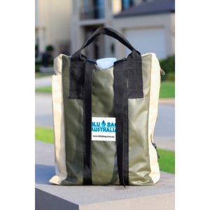 a green/sand coloured 20L jerry bag filled with water
