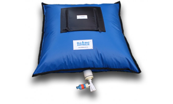 a filled 100L water bladder with nozzle